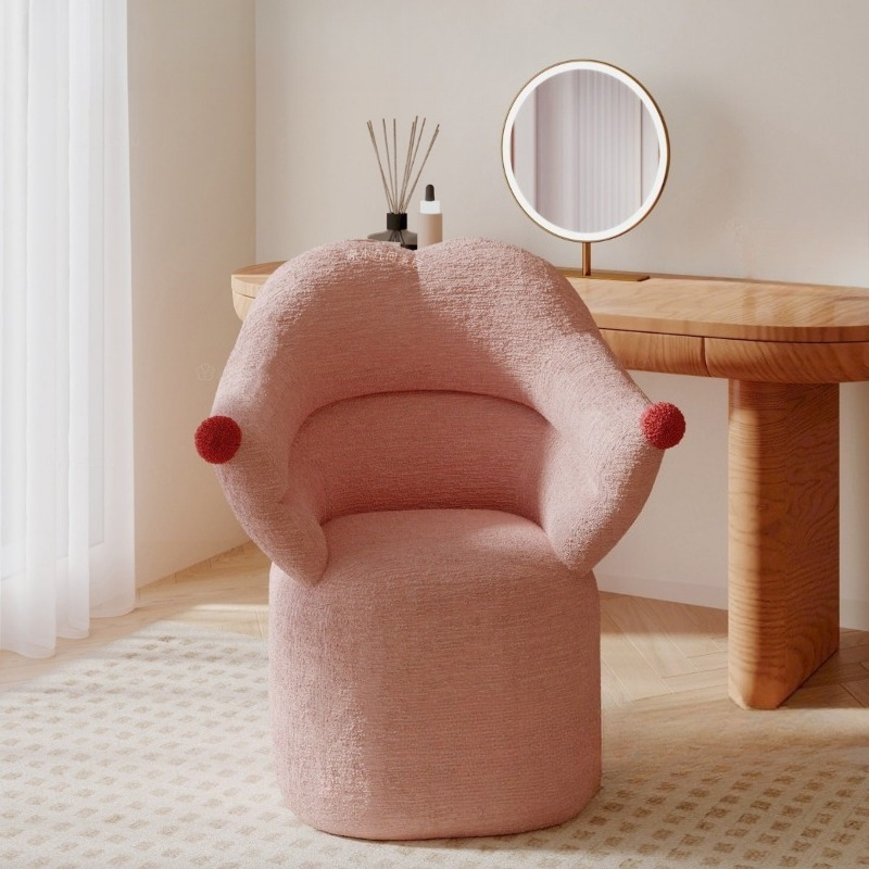 回転式ドレッサー、メイクアップスツール、軽やかな高級感とハイ - Furniture Lighting & Decor Magazine のレビューと価格